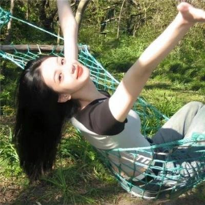 白桦林中的哨所